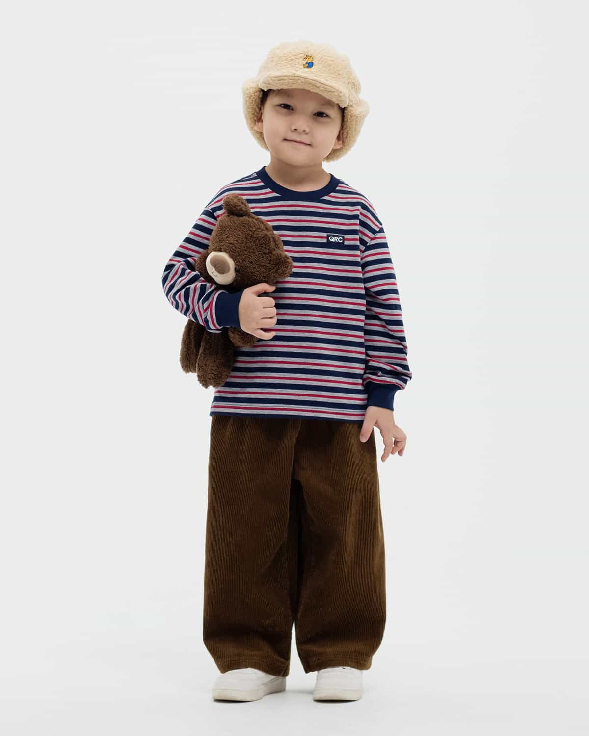 ҚҰЛАҚШЫН БАЛА BEAR САРҒЫШ